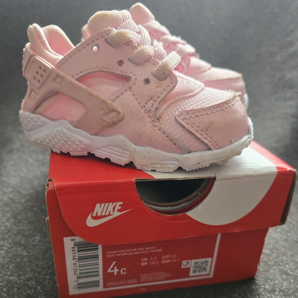 Nike Kids Pink Sneakers